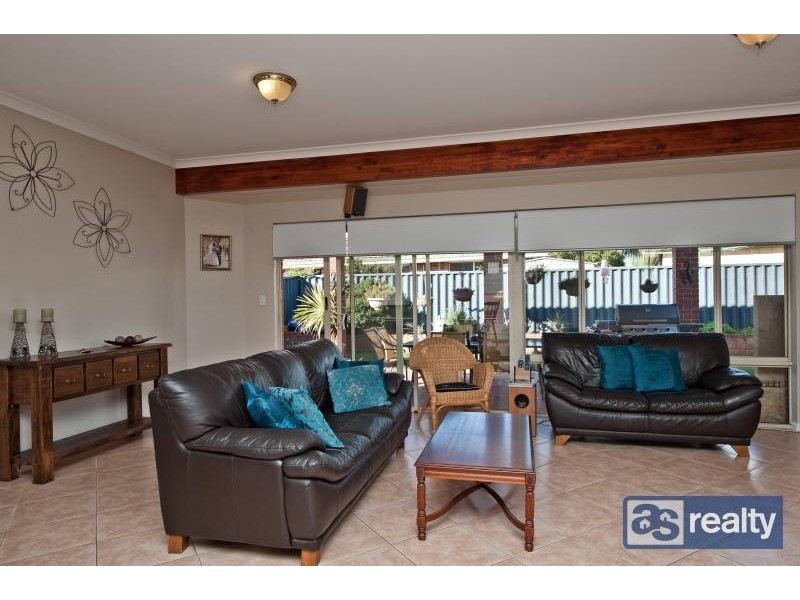 32 Grey street, Bayswater WA 6053