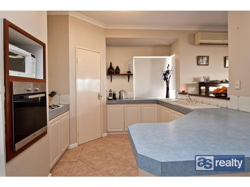 32 Grey street, Bayswater WA 6053