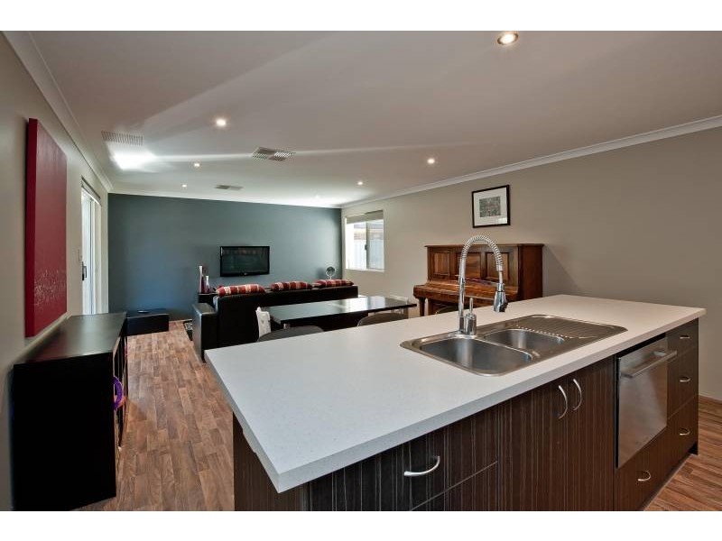 A/29 Wade Street, Embleton WA 6062