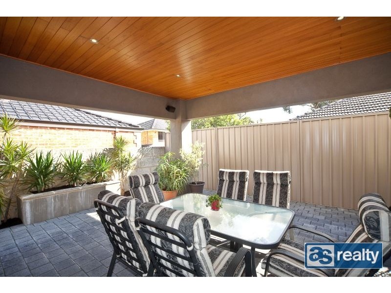 60A Broun Avenue, Embleton WA 6062