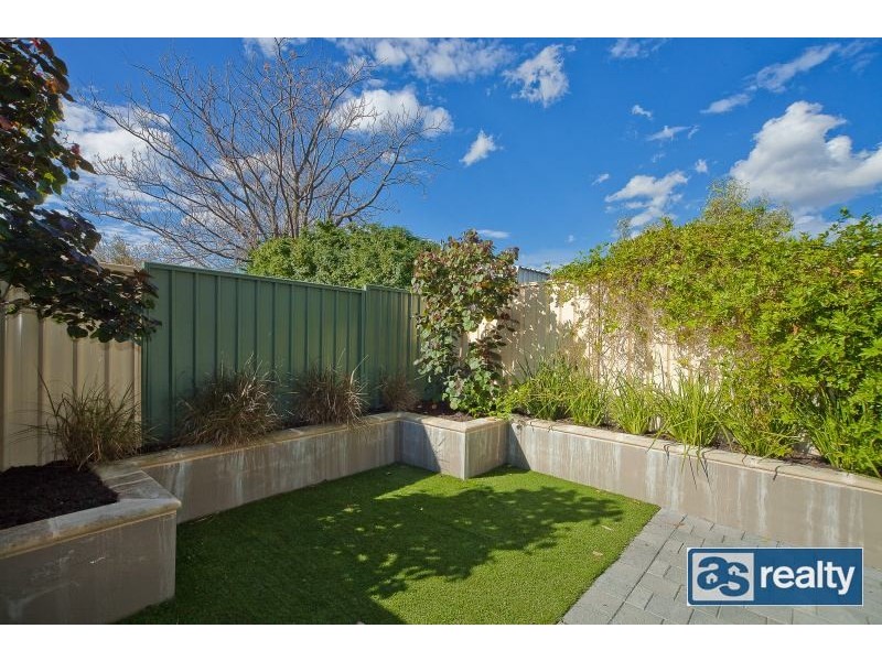 60A Broun Avenue, Embleton WA 6062