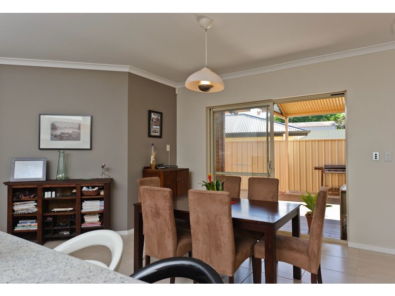 2 Mckenzie Way, Embleton WA 6062