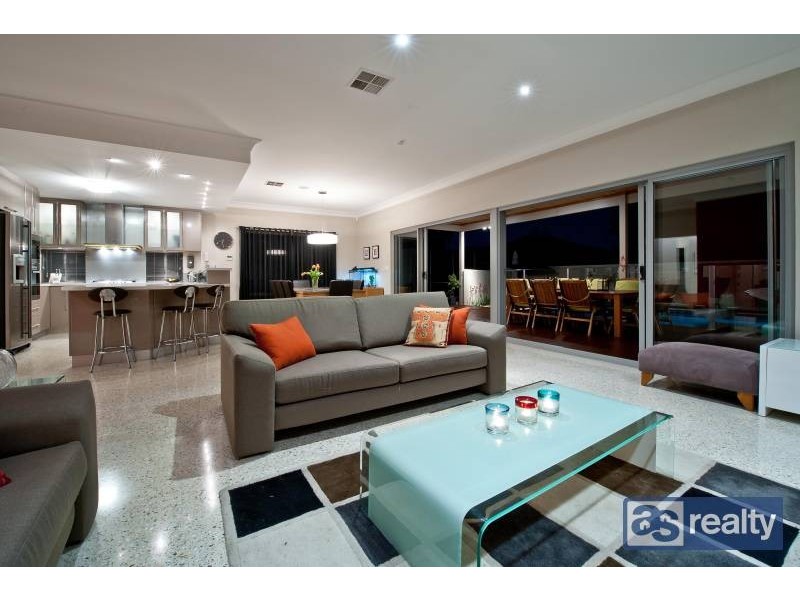 58 McKenzie Way, Embleton WA 6062