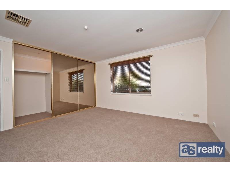 14 Olenek Place, Beechboro WA 6063