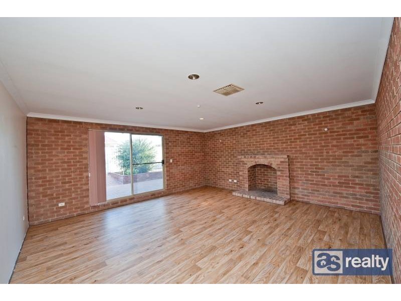 14 Olenek Place, Beechboro WA 6063