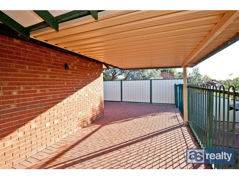 14 Olenek Place, Beechboro WA 6063