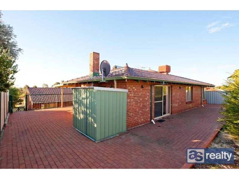14 Olenek Place, Beechboro WA 6063
