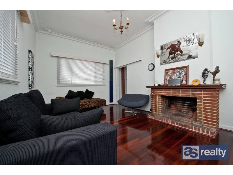 119 Walter Road East, Bassendean WA 6054