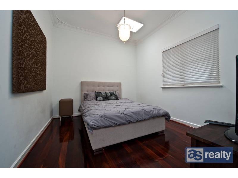 119 Walter Road East, Bassendean WA 6054