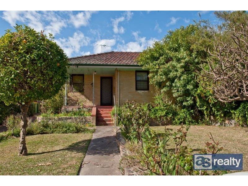 48 Maurice St, Embleton WA 6062