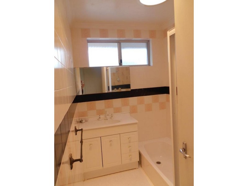 52 Grey, Bayswater WA 6053