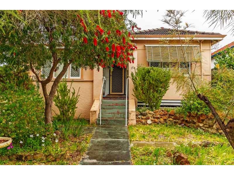 15 The Strand, Bayswater WA 6053