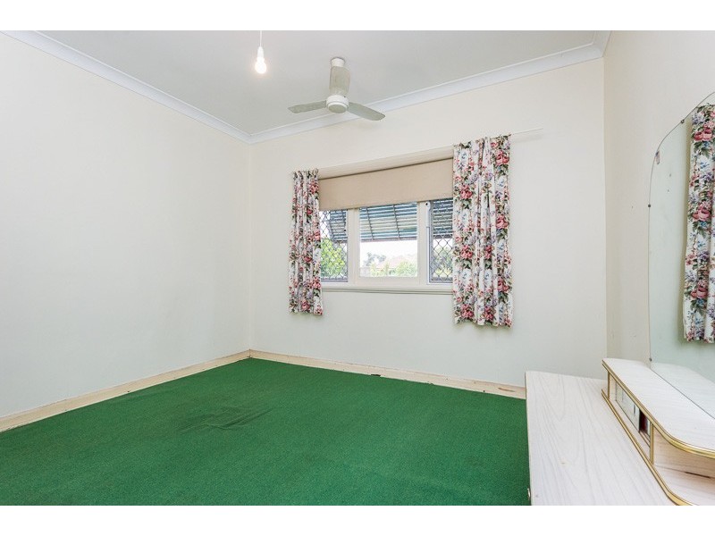 15 The Strand, Bayswater WA 6053