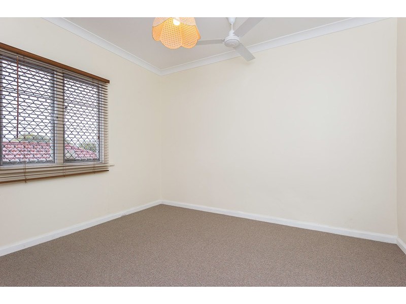 15 The Strand, Bayswater WA 6053