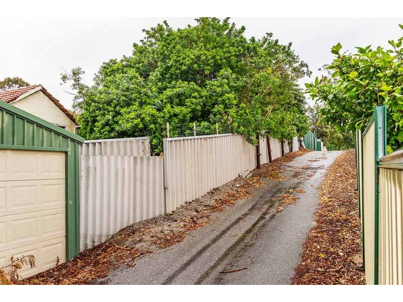 15 The Strand, Bayswater WA 6053