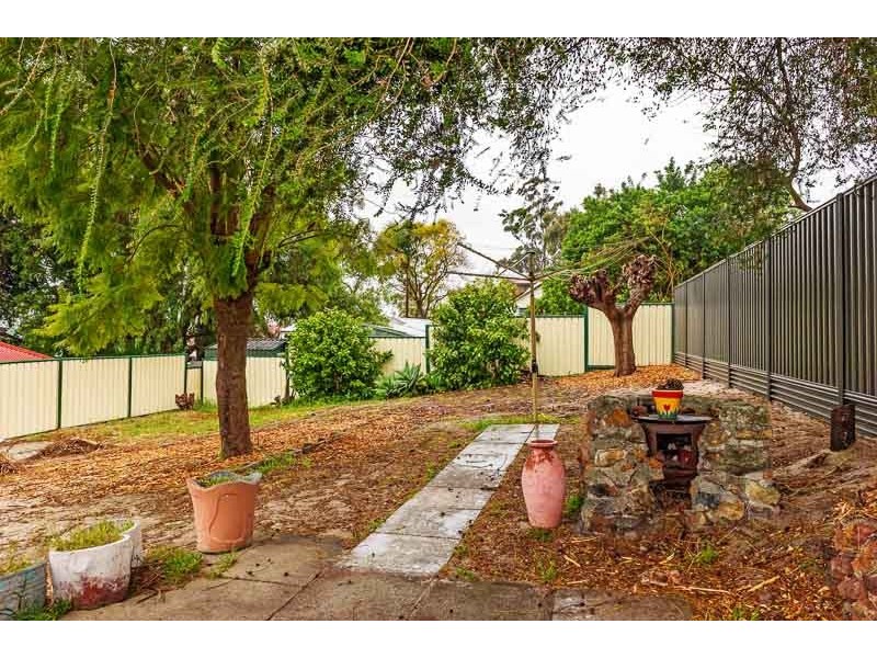 15 The Strand, Bayswater WA 6053