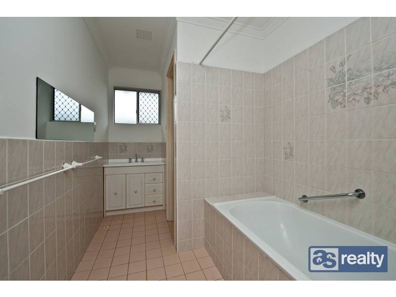 48 Pola Street, Dianella WA 6059