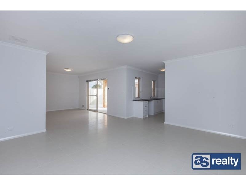 1/35 Clavering Road, Bayswater WA 6053