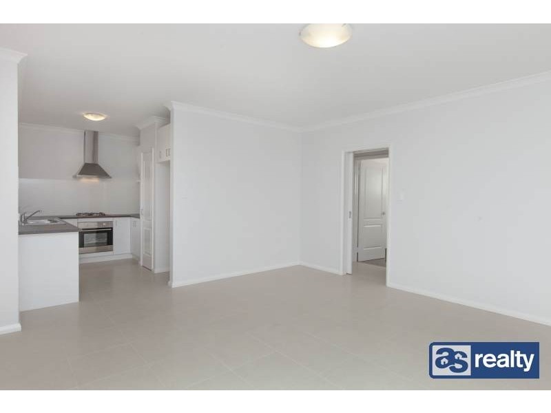 1/35 Clavering Road, Bayswater WA 6053