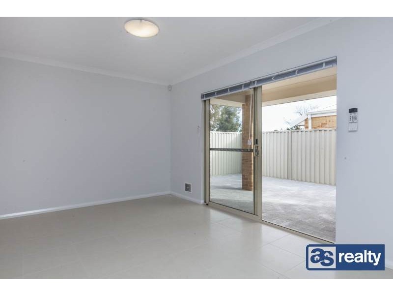 1/35 Clavering Road, Bayswater WA 6053