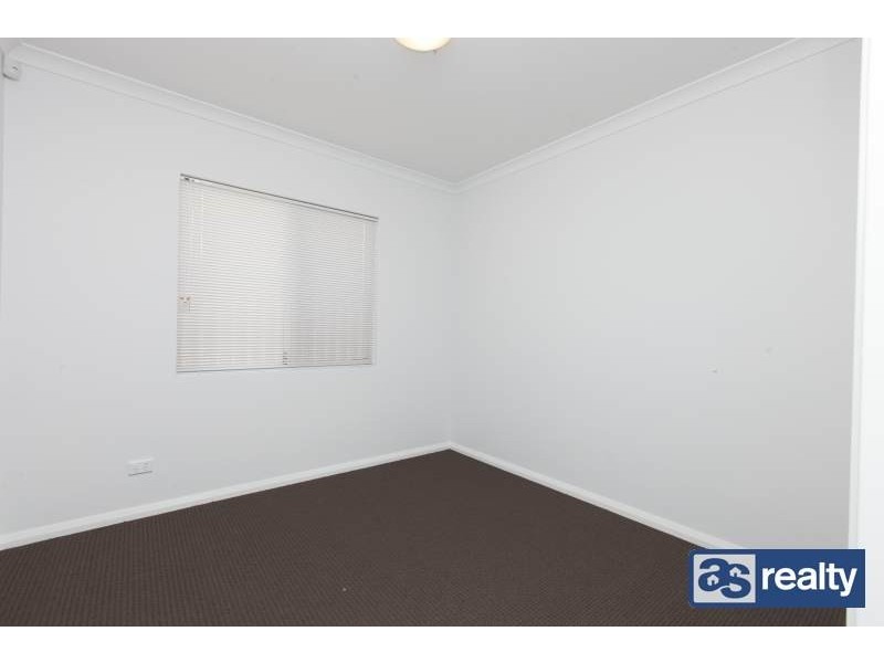 2/35 Clavering Road, Bayswater WA 6053