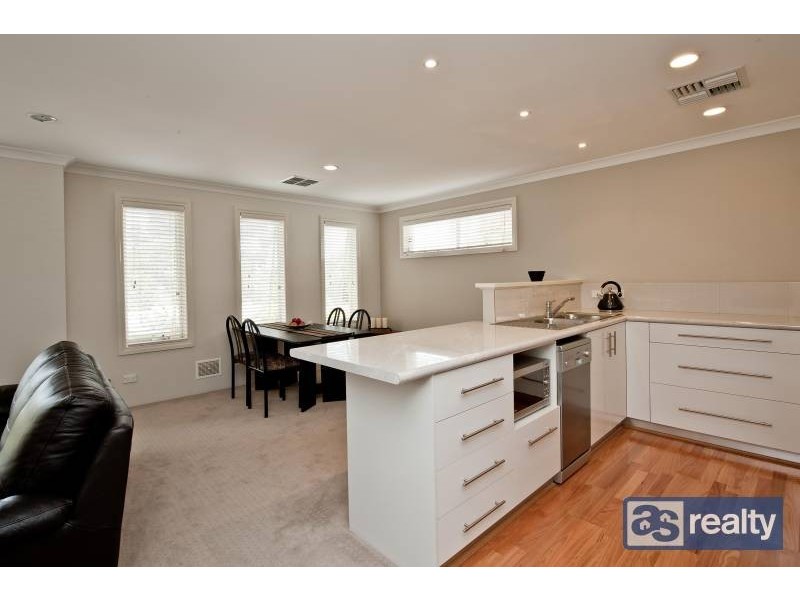 7 Hamilton Street, Bayswater WA 6053