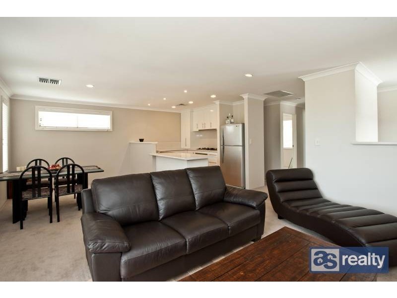 7 Hamilton Street, Bayswater WA 6053