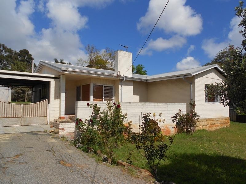 7 Grant Street, Embleton WA 6062