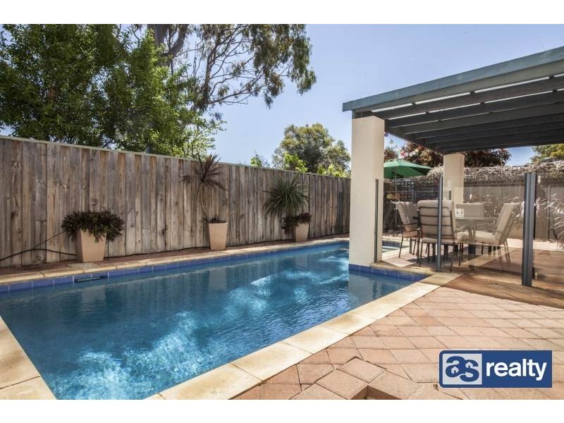 35 Kenilworth Street, Bayswater WA 6053