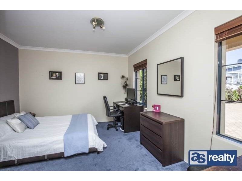 35 Kenilworth Street, Bayswater WA 6053