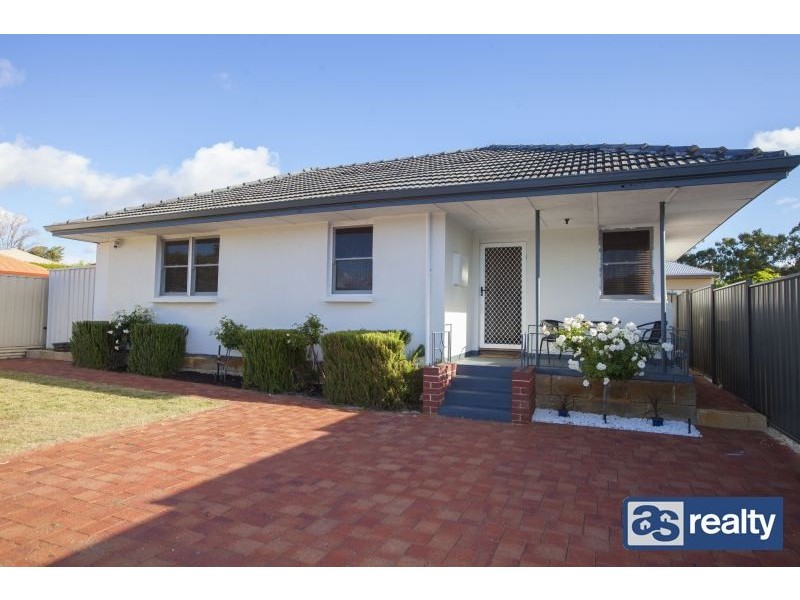 15 Towning Street, Embleton WA 6062