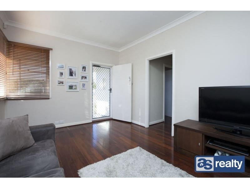 15 Towning Street, Embleton WA 6062