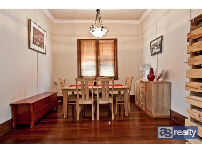 39 Kenilworth Street, Bayswater WA 6053