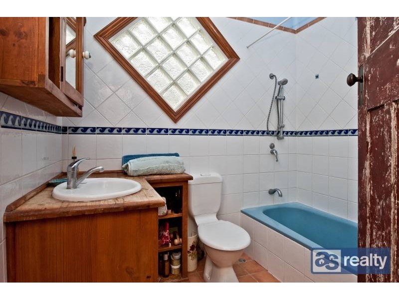 39 Kenilworth Street, Bayswater WA 6053