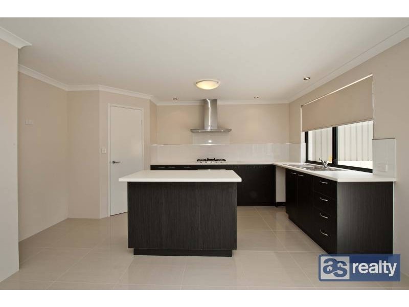 26 Mckenzie Way, Embleton WA 6062