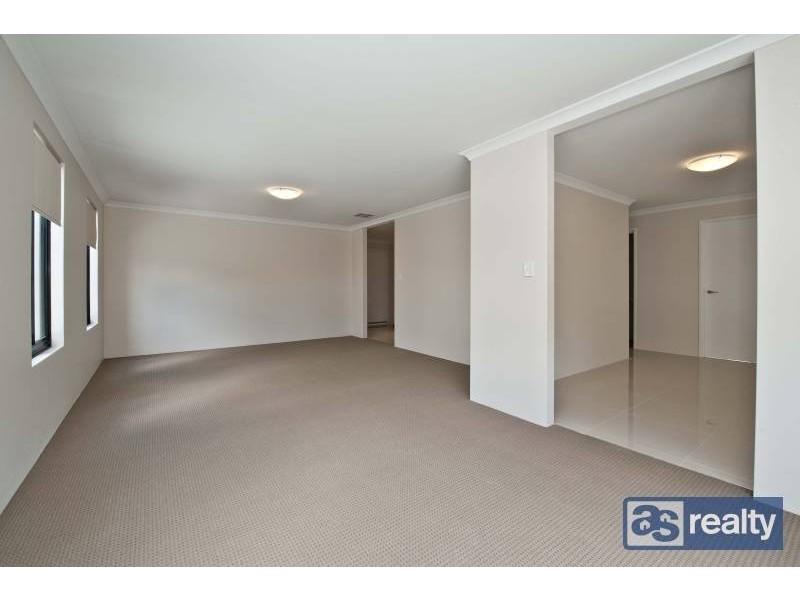 26A Mckenzie Way, Embleton WA 6062