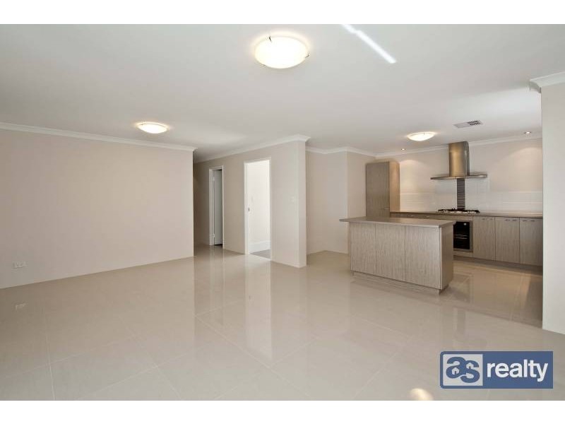 26A Mckenzie Way, Embleton WA 6062