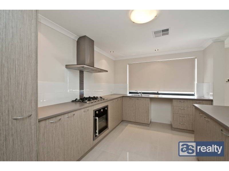 26A Mckenzie Way, Embleton WA 6062