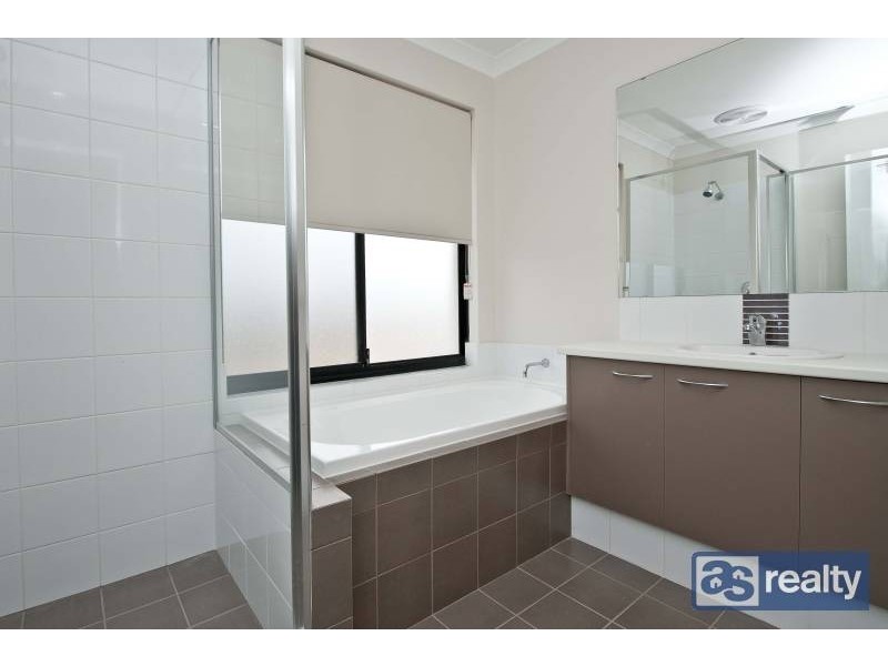 26A Mckenzie Way, Embleton WA 6062