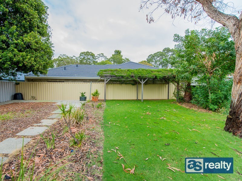 7 Bromley Street, Embleton WA 6062
