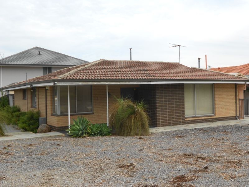 36 Rothbury Street, Embleton WA 6062
