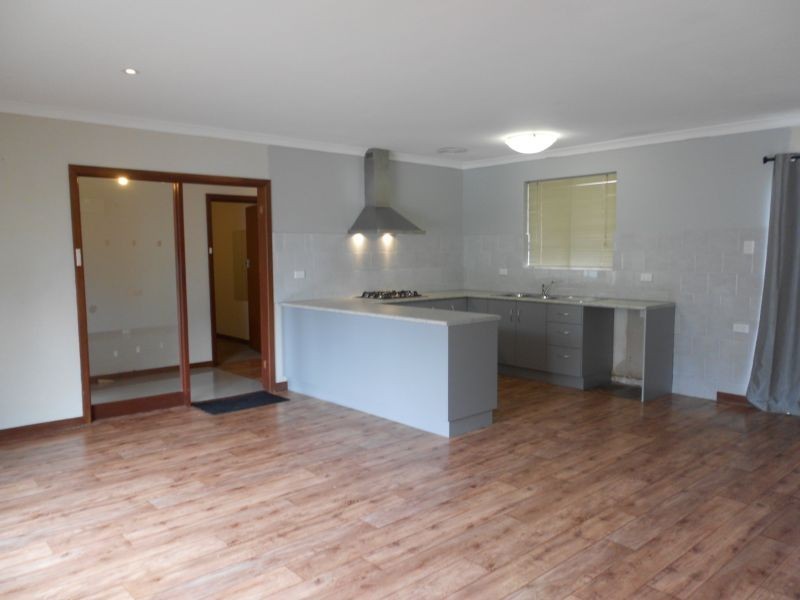 36 Rothbury Street, Embleton WA 6062