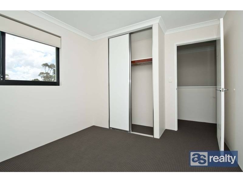 26 Mckenzie Way, Embleton WA 6062