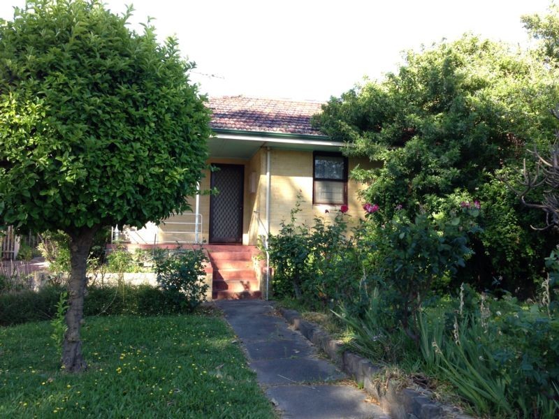 48 Maurice St, Embleton WA 6062