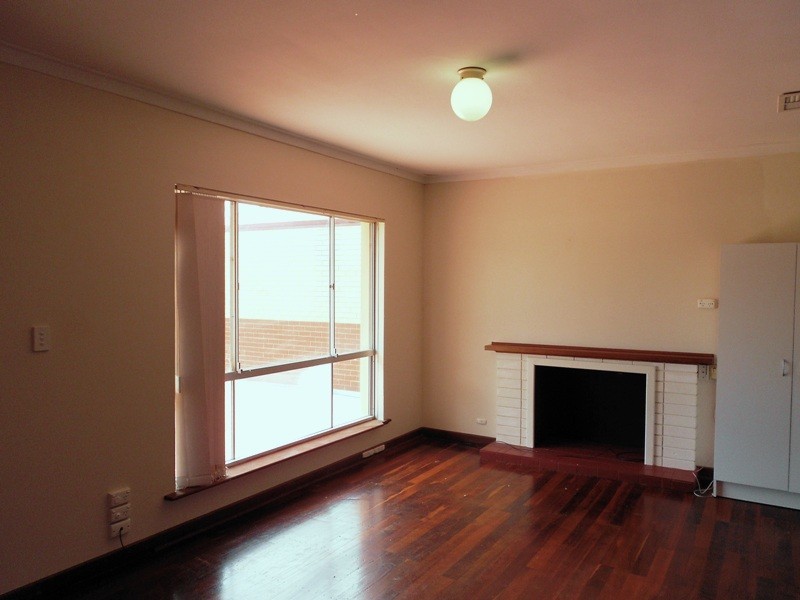 16 Gatton Way, Embleton WA 6062