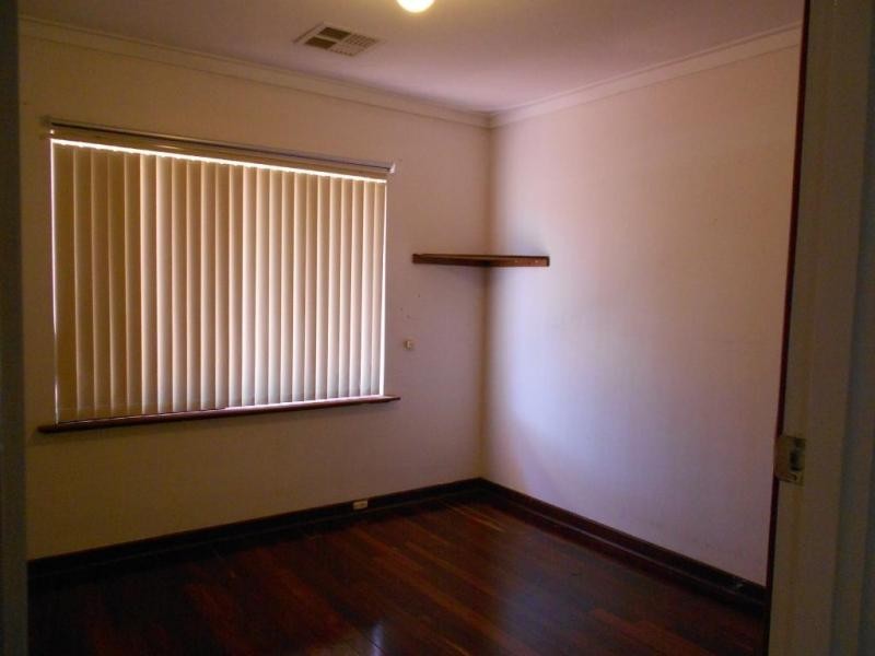 16 Gatton Way, Embleton WA 6062