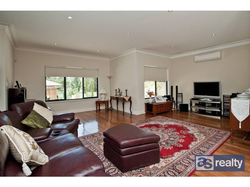 B/3 Sudlow Street, Embleton WA 6062