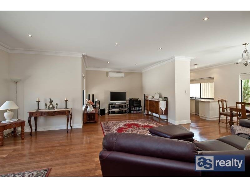 B/3 Sudlow Street, Embleton WA 6062