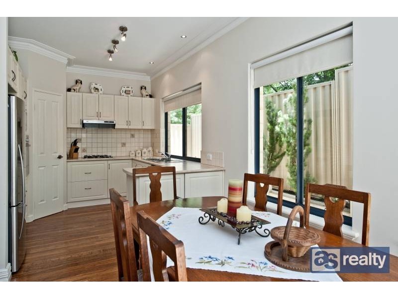 B/3 Sudlow Street, Embleton WA 6062