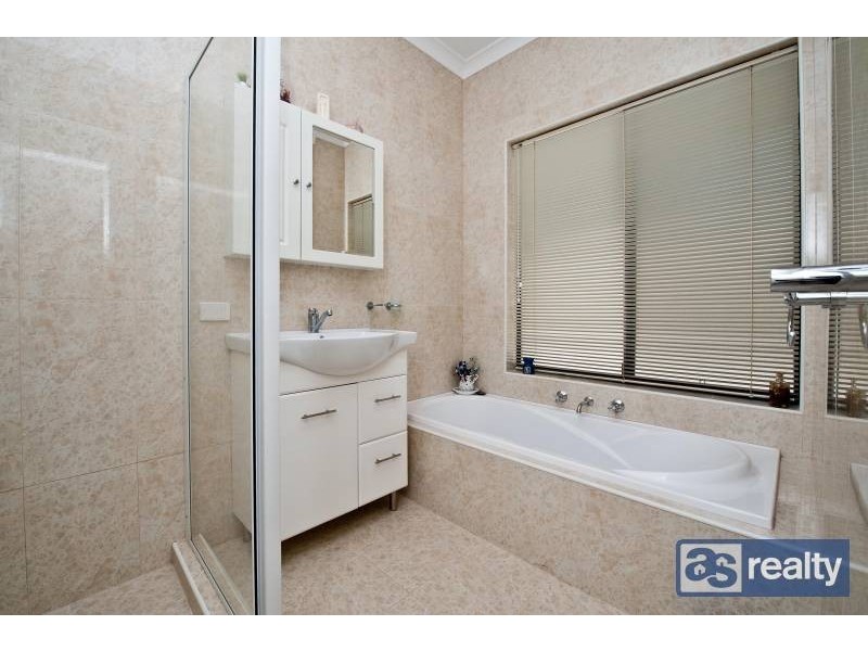 B/3 Sudlow Street, Embleton WA 6062